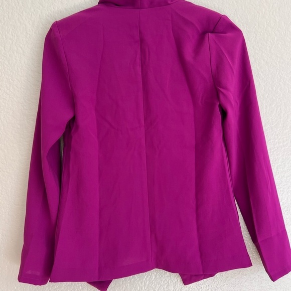NWOT  Blazer Bundle Miss Punctuality Magenta Lightweight Blazer White & Magenta - Picture 9 of 10